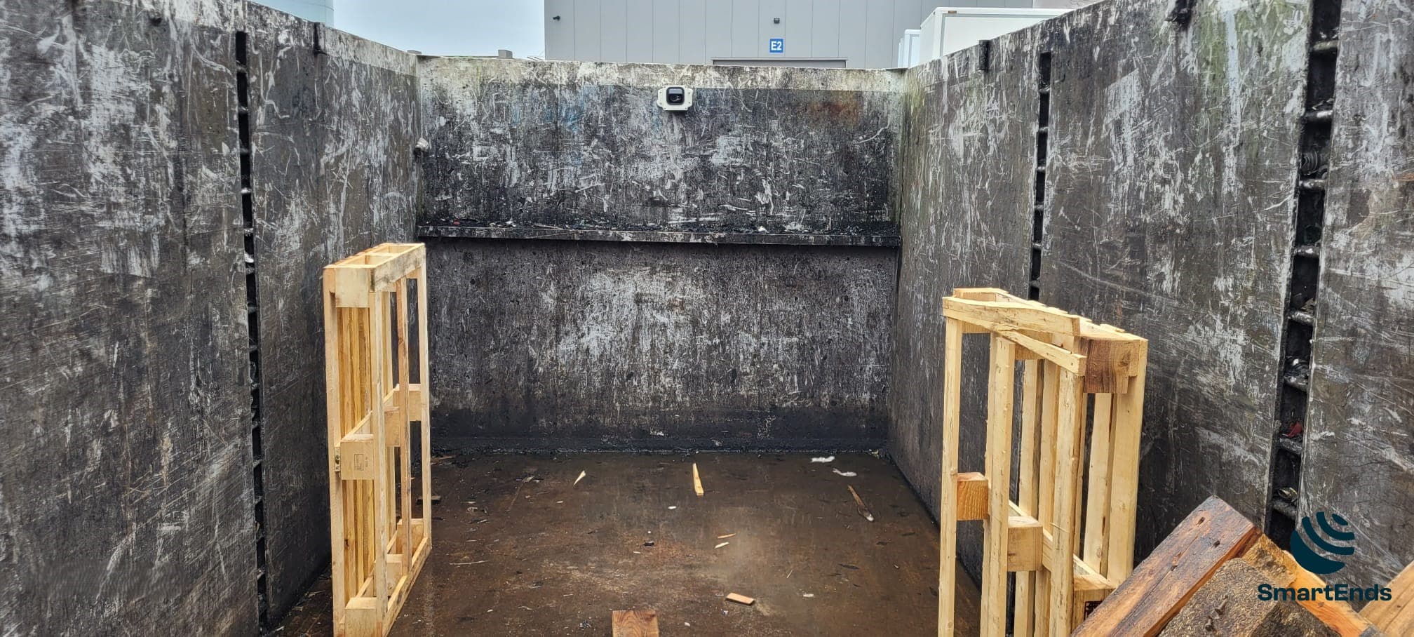 SmartEnds smart infrastructure sensors deployed on containers in Belgium